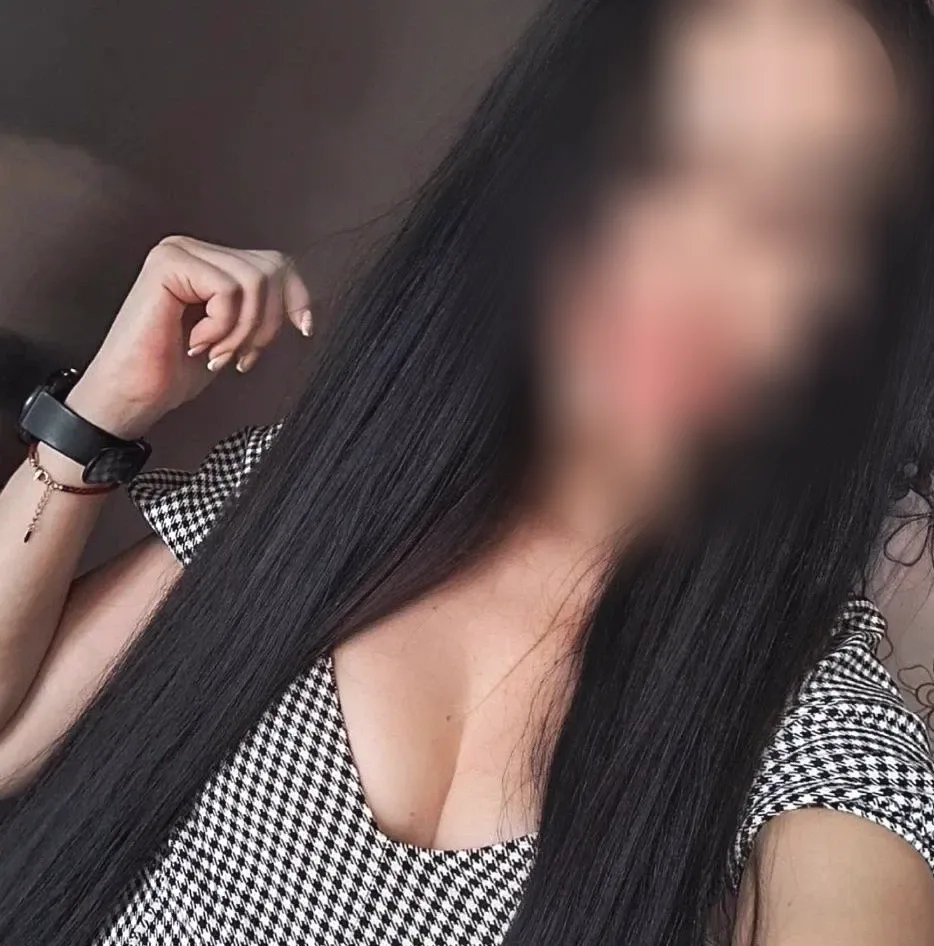 Özlem, 30